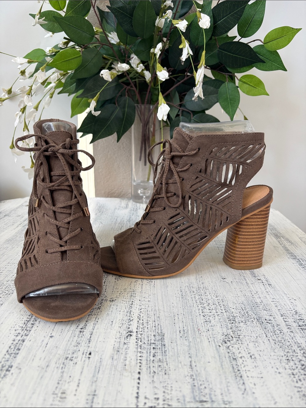 Shoe Dazzle Brown Laser-Cut Lace-Up Block Heel Sandals